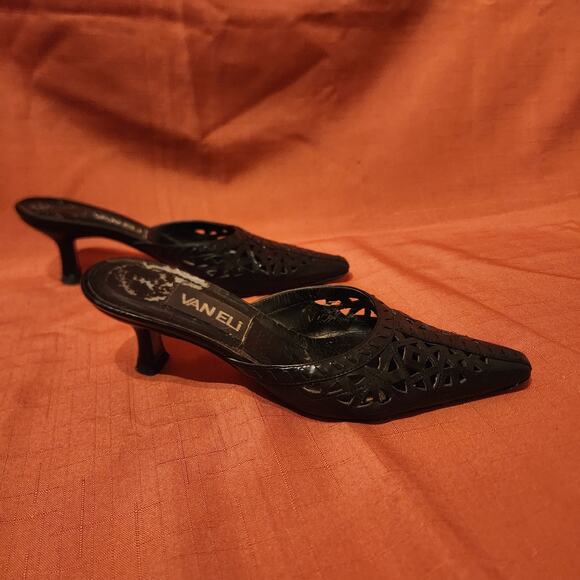 Vintage VANELI Van ELi Sz 7M Black Lace Leather Kitten Heels Mule Slide On Shoes - Picture 1 of 11